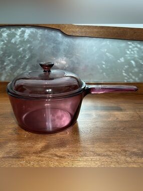 Vintage Visions Corning Cranberry Glass Pot with Lid - 1.5L